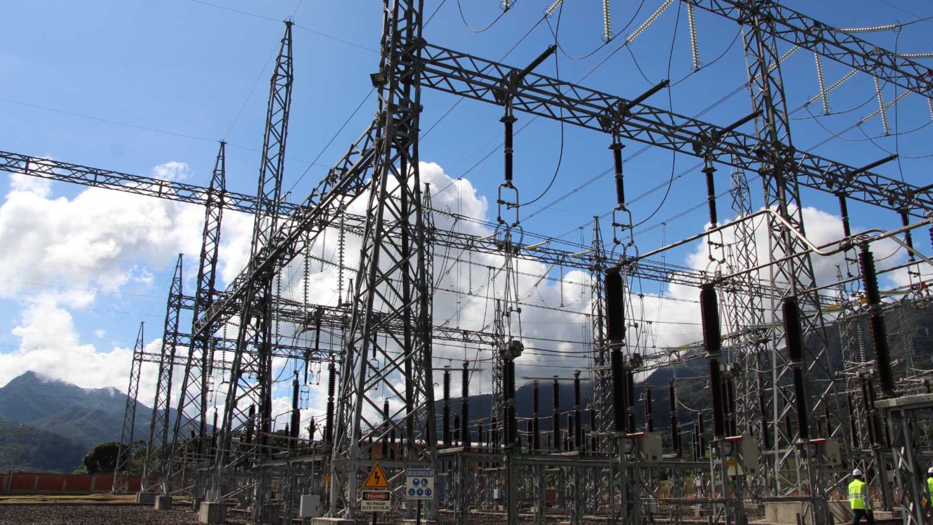 Redinter refuerza su red eléctrica con gestión digital de riesgos climáticos