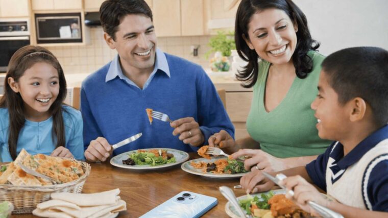 5 consejos digitales para equilibrar el uso de pantallas en familia