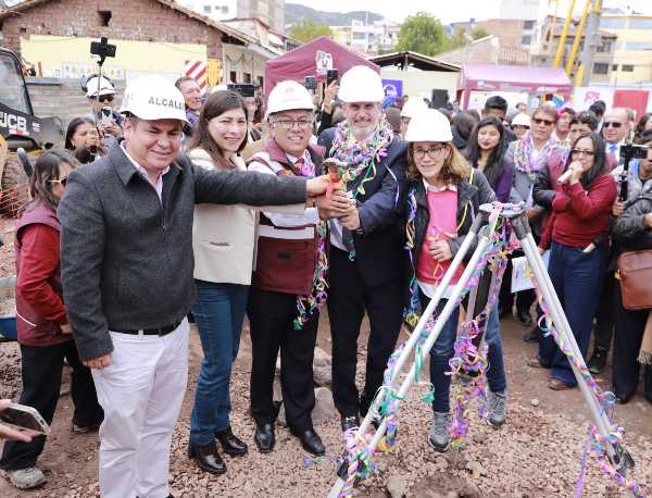 UTP y Gobierno Regional del Cusco inician modernización de colegio