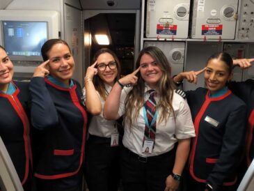 JetSMART supera 50% de participación femenina en Sudamérica