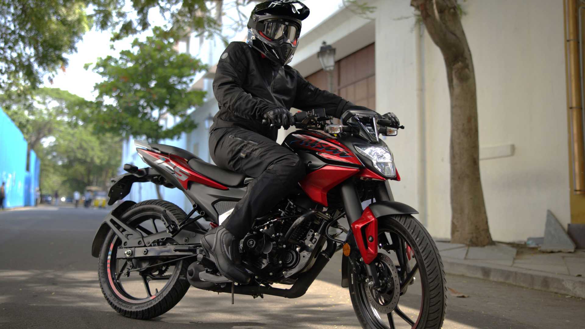 Pulsar N125: moto 125 cc con pantalla Bluetooth llega a Perú