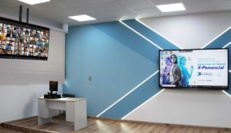 Universidad lanza aulas híbridas con plataformas digitales