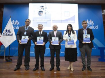 EsSalud lanza revista científica digital sobre salud pública