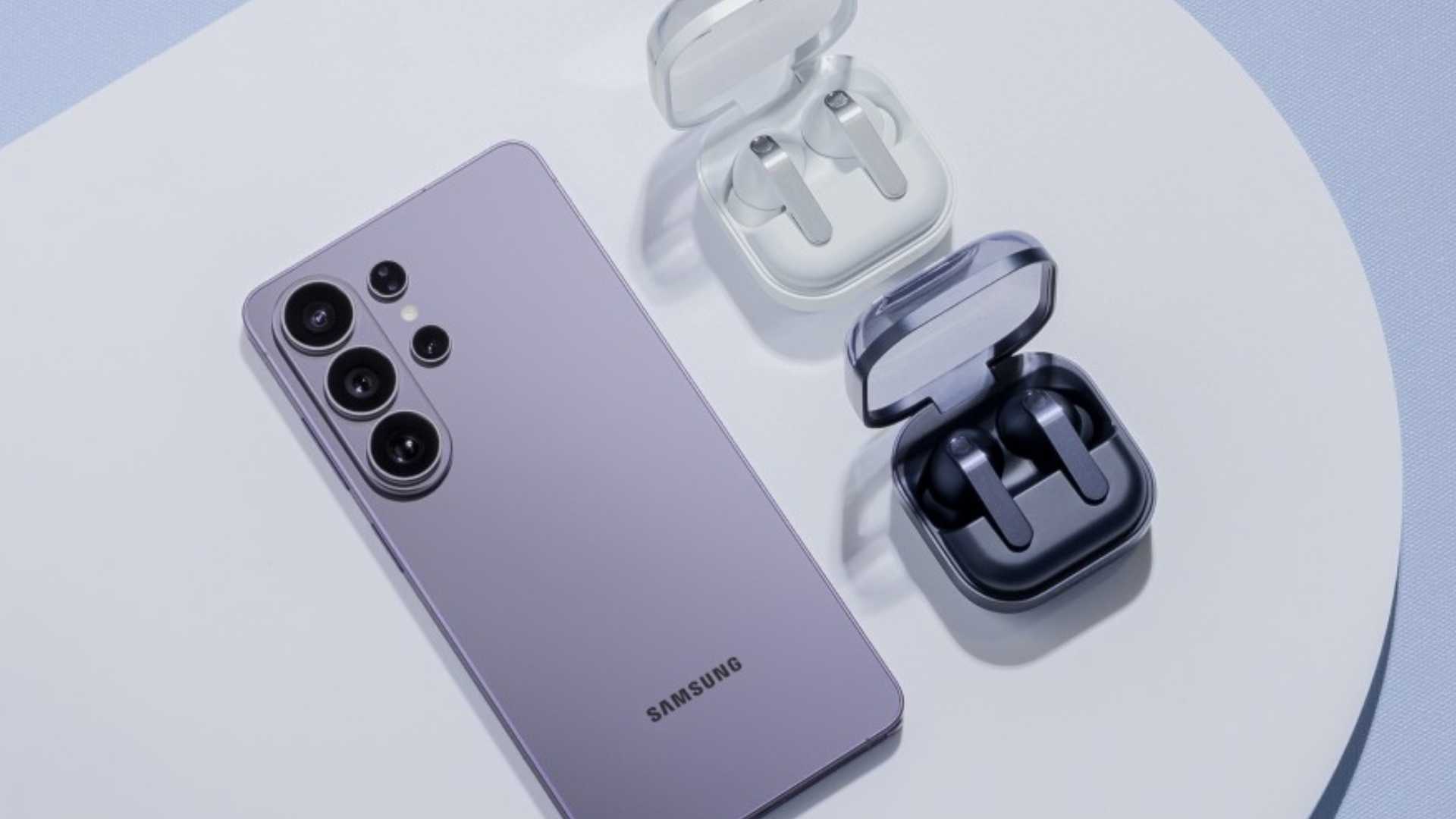 Galaxy Buds4: HD Voice con IA mejora llamadas en 2026