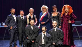 La Plaza Trasnoche: nueva experiencia nocturna de teatro y fiesta en Lima