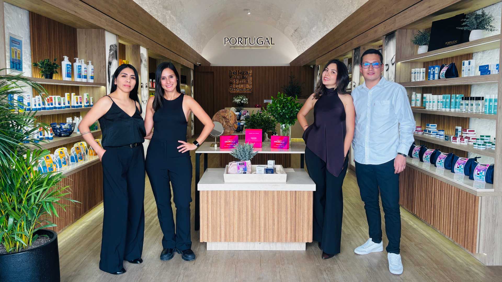 Retail experiencial: Laboratorios Portugal abre su tienda más grande en Arequipa