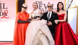 Samsung Galaxy S26 Ultra y El Diablo Viste a la Moda 2