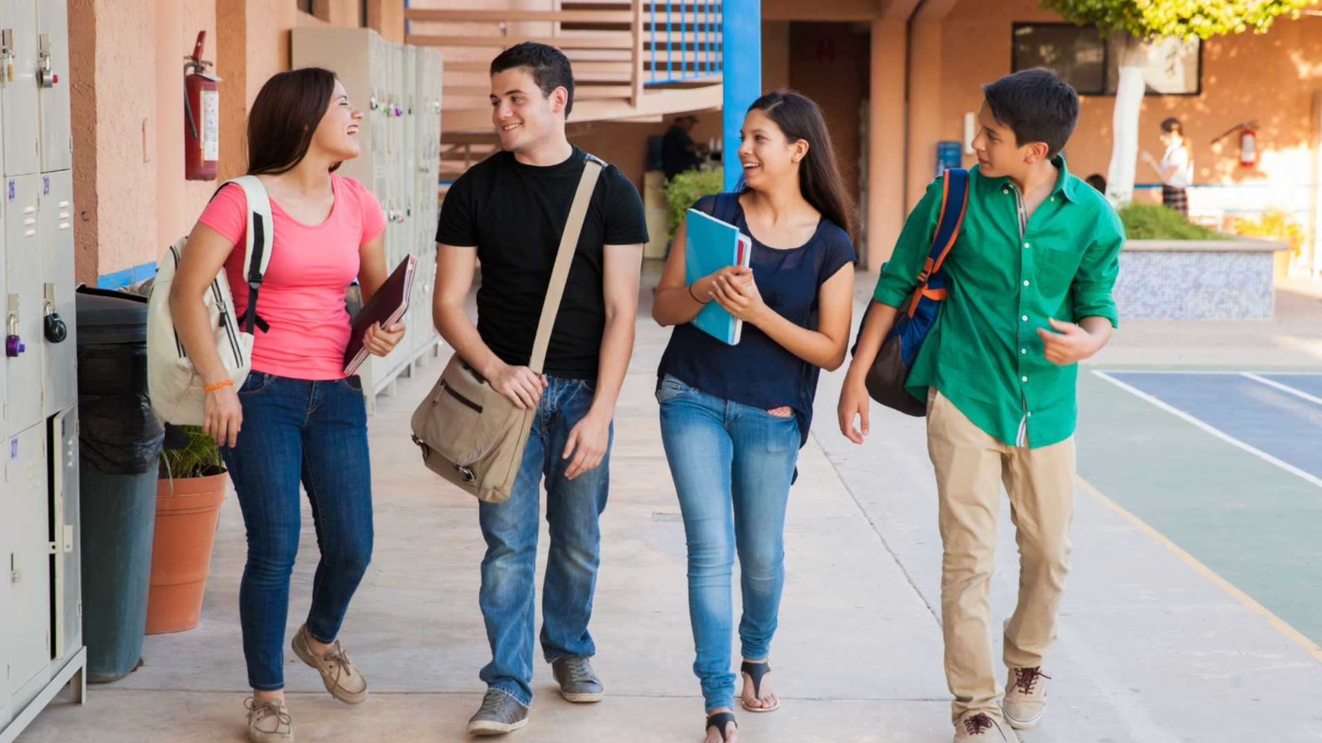 Acompañamiento escolar para elegir universidad y futuro profesional en 2026