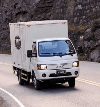 JAC presenta en Perú el nuevo camión ligero X300 con mayor torque del segmento