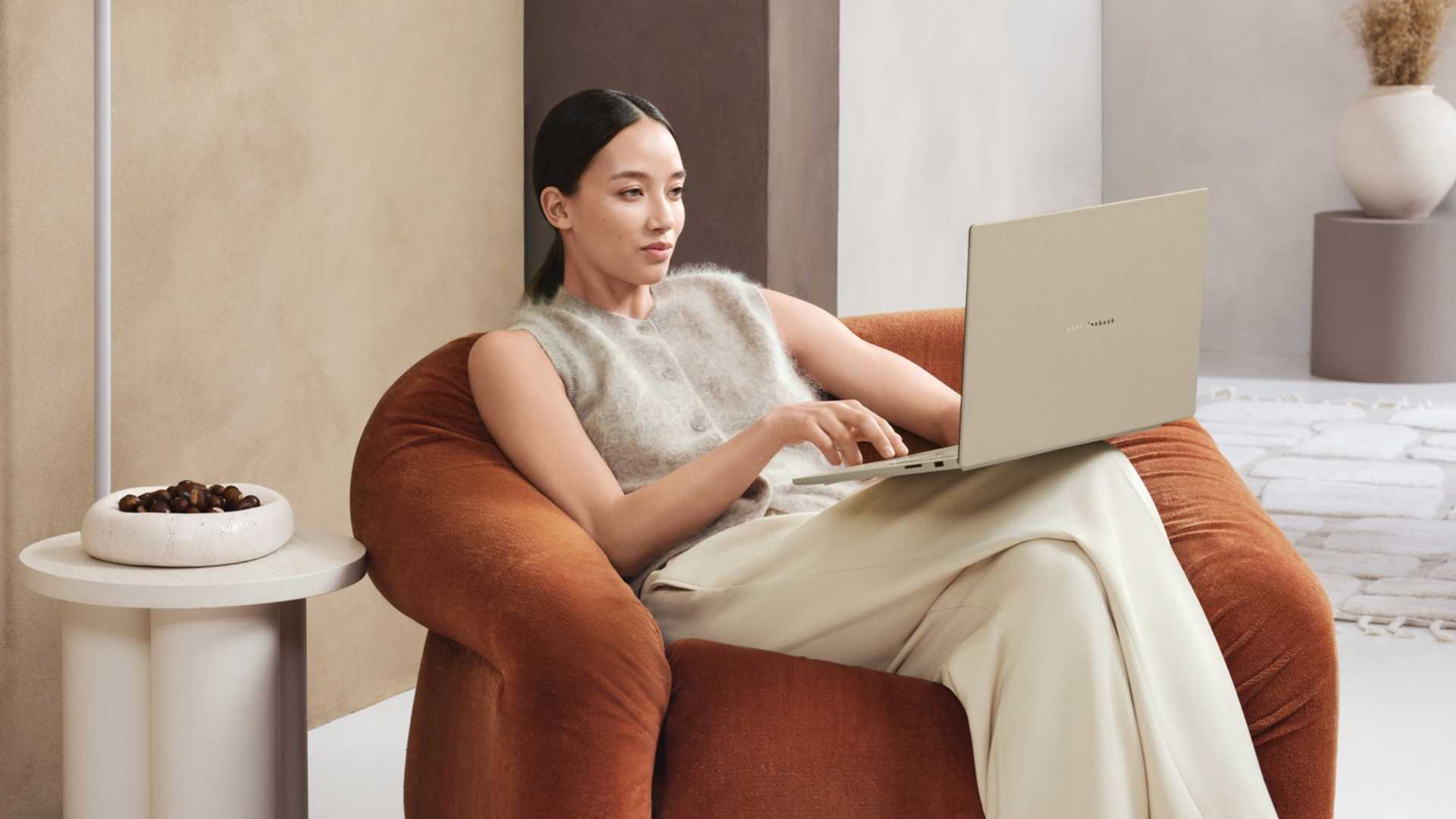 Laptop con IA: ASUS lanza la Zenbook A16 ultraligera en Perú