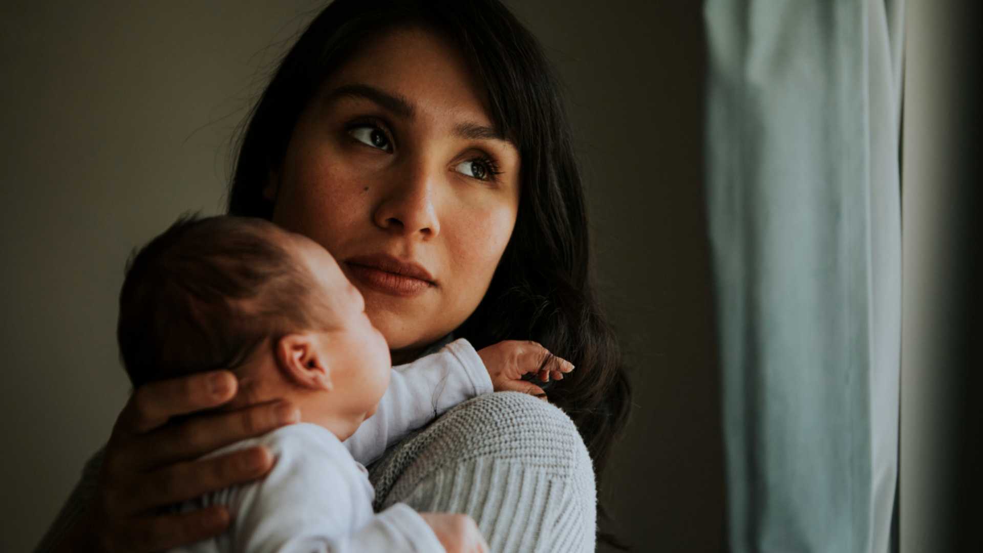 Matrescencia: la transformación profunda que viven las madres