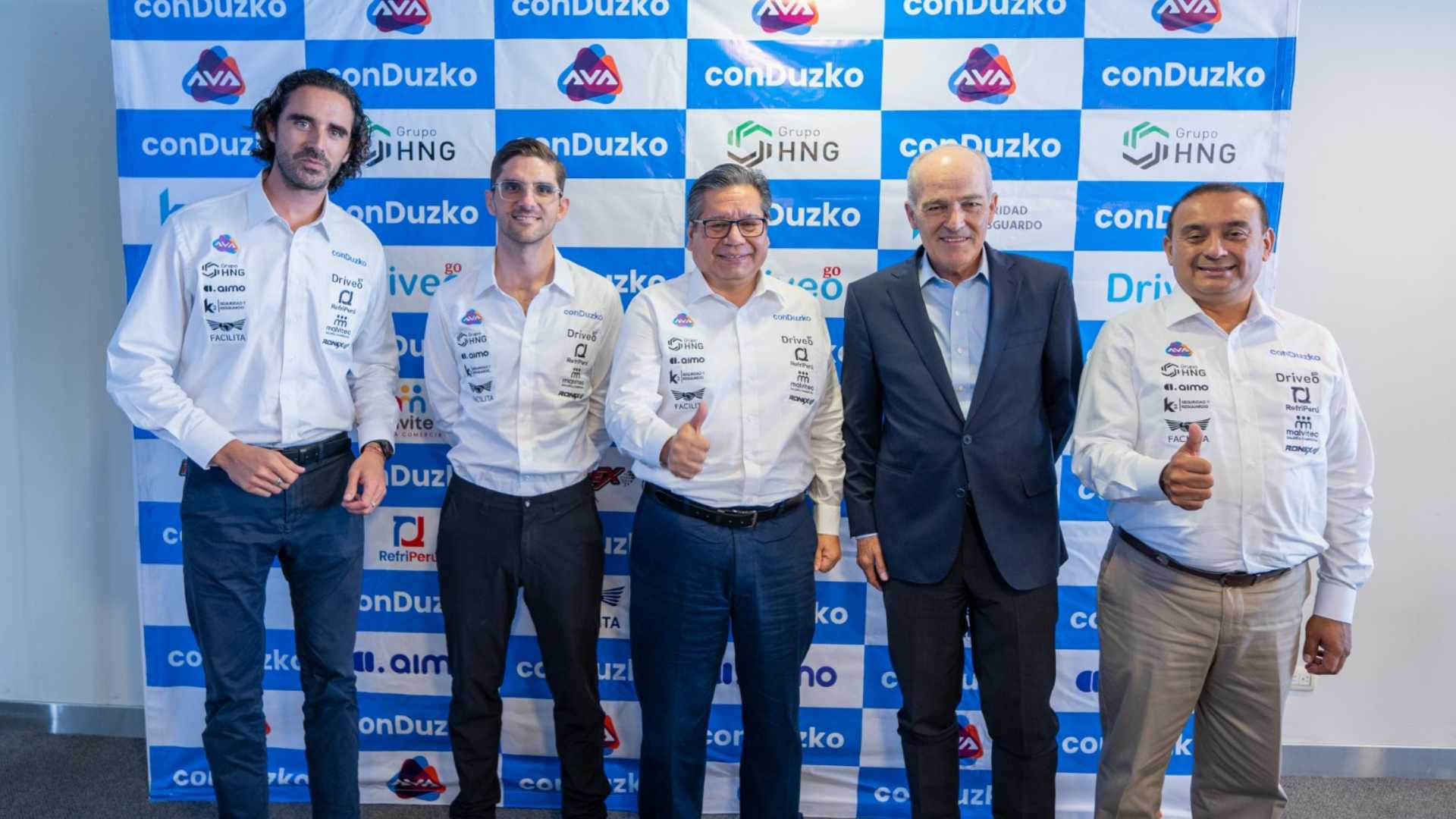 Plataforma ConDuzko impulsa compra-venta de autos con IA en Perú