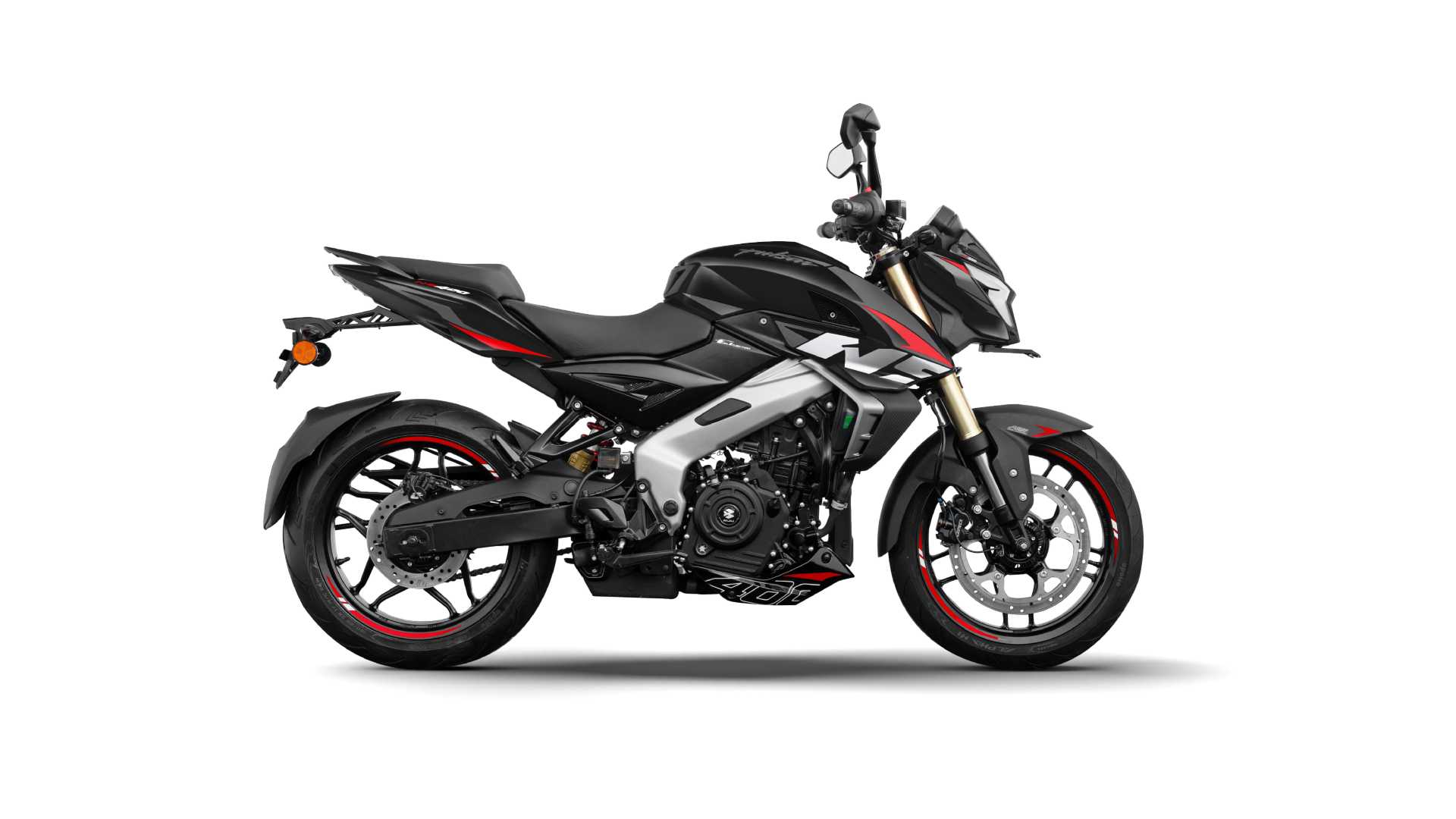 Pulsar NS400Z llega al Perú con panel digital y modos de manejo avanzados