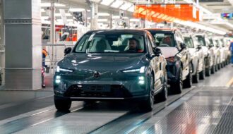 Volvo EX60: producción del SUV eléctrico con mega casting
