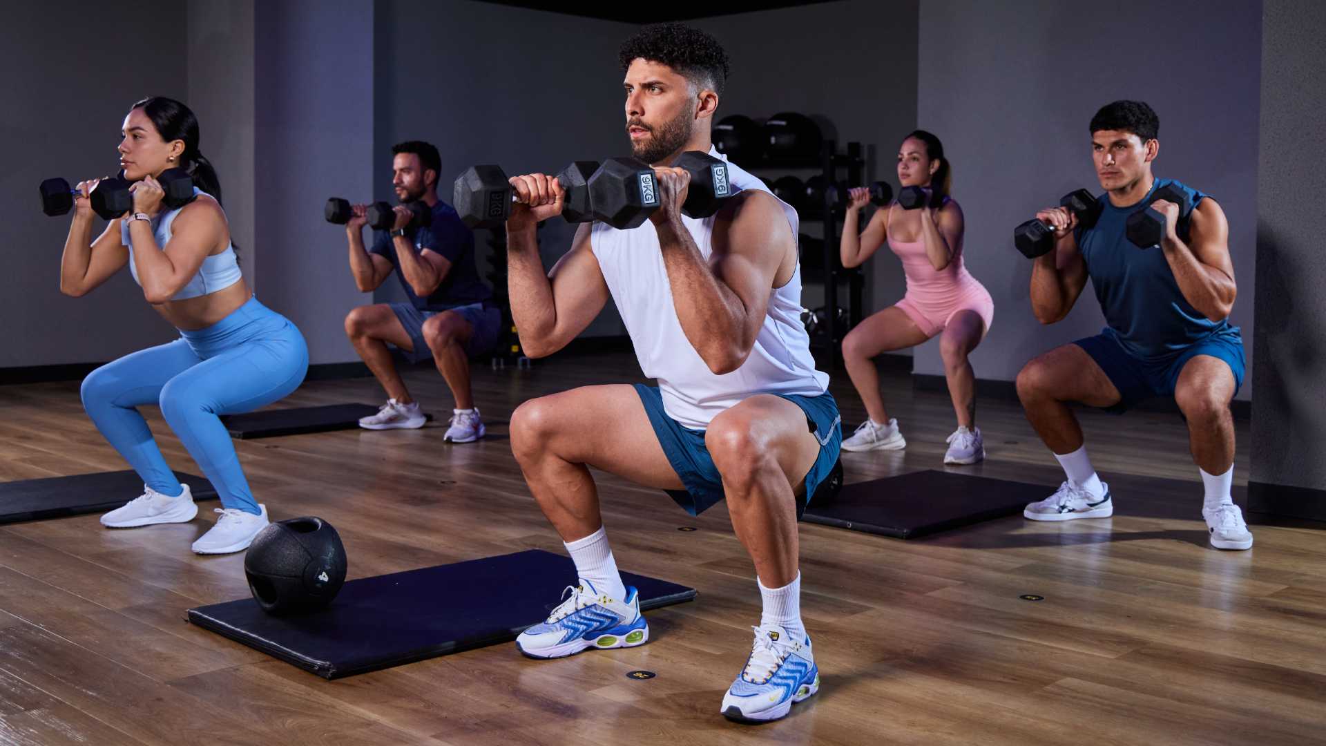 Claves para mantener la constancia al entrenar en invierno 2026