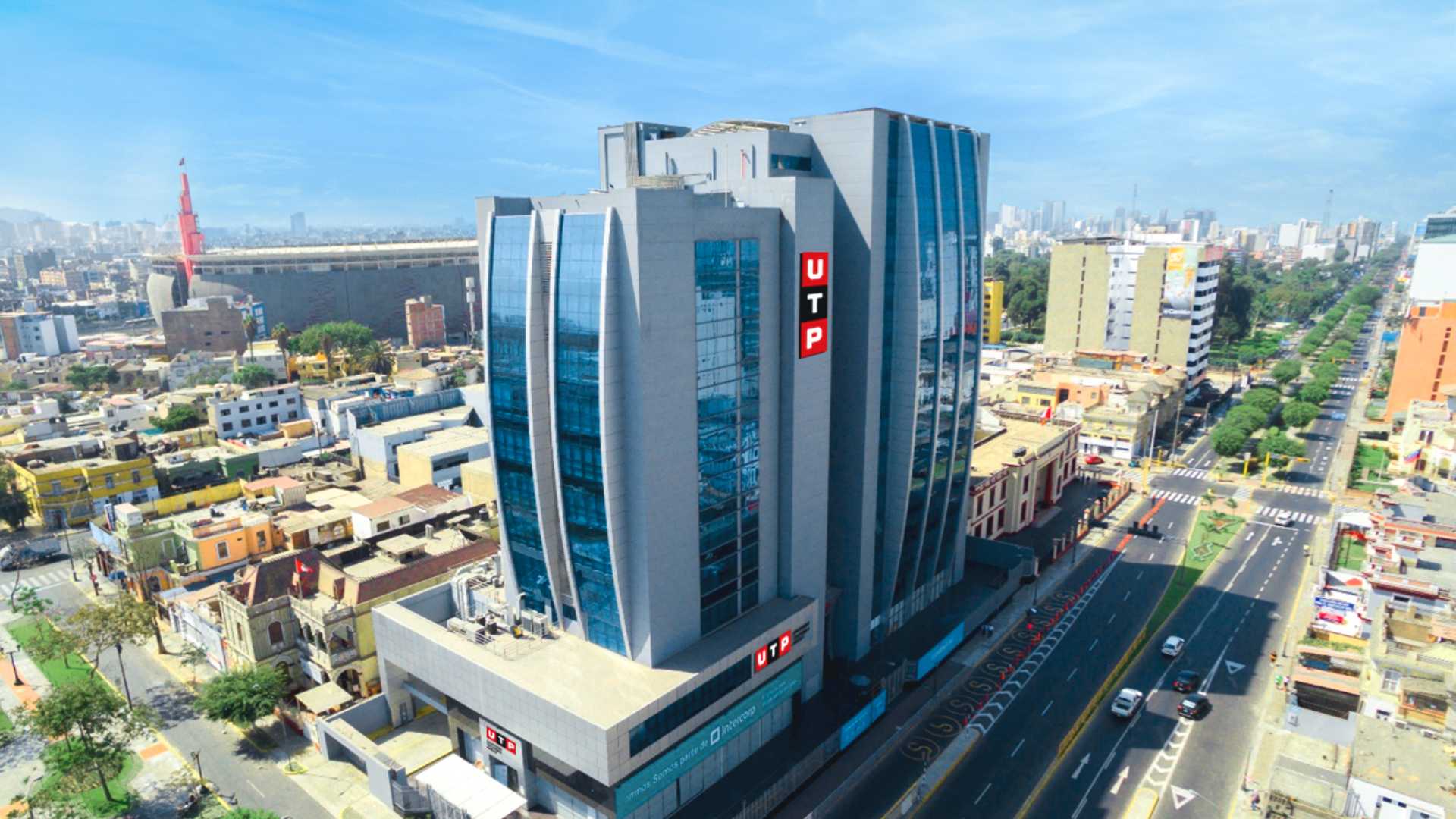 UTP firma convenio con la Universidad de Chicago para ofrecer becas a sus estudiantes destacados