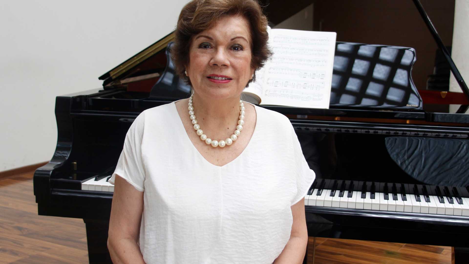 Carmen Escobedo será distinguida como Profesora Emérita por la UNM