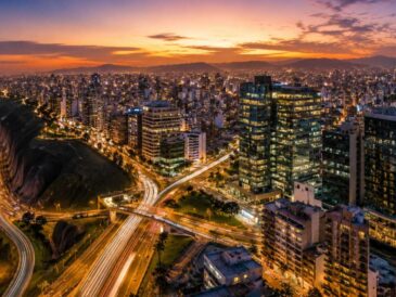 Crecimiento urbano exige modernizar energía en Perú