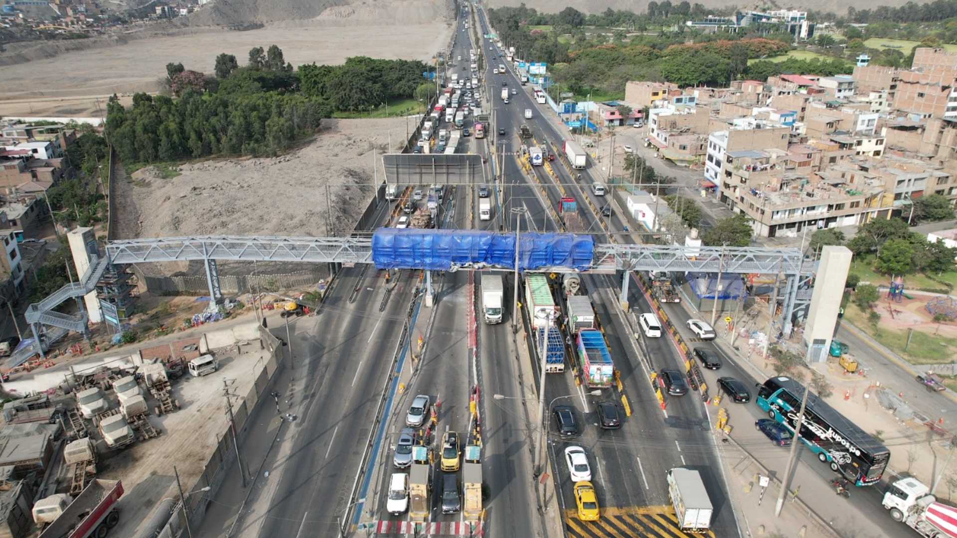 Lima Expresa mejora seis puentes peatonales en Lima 2026