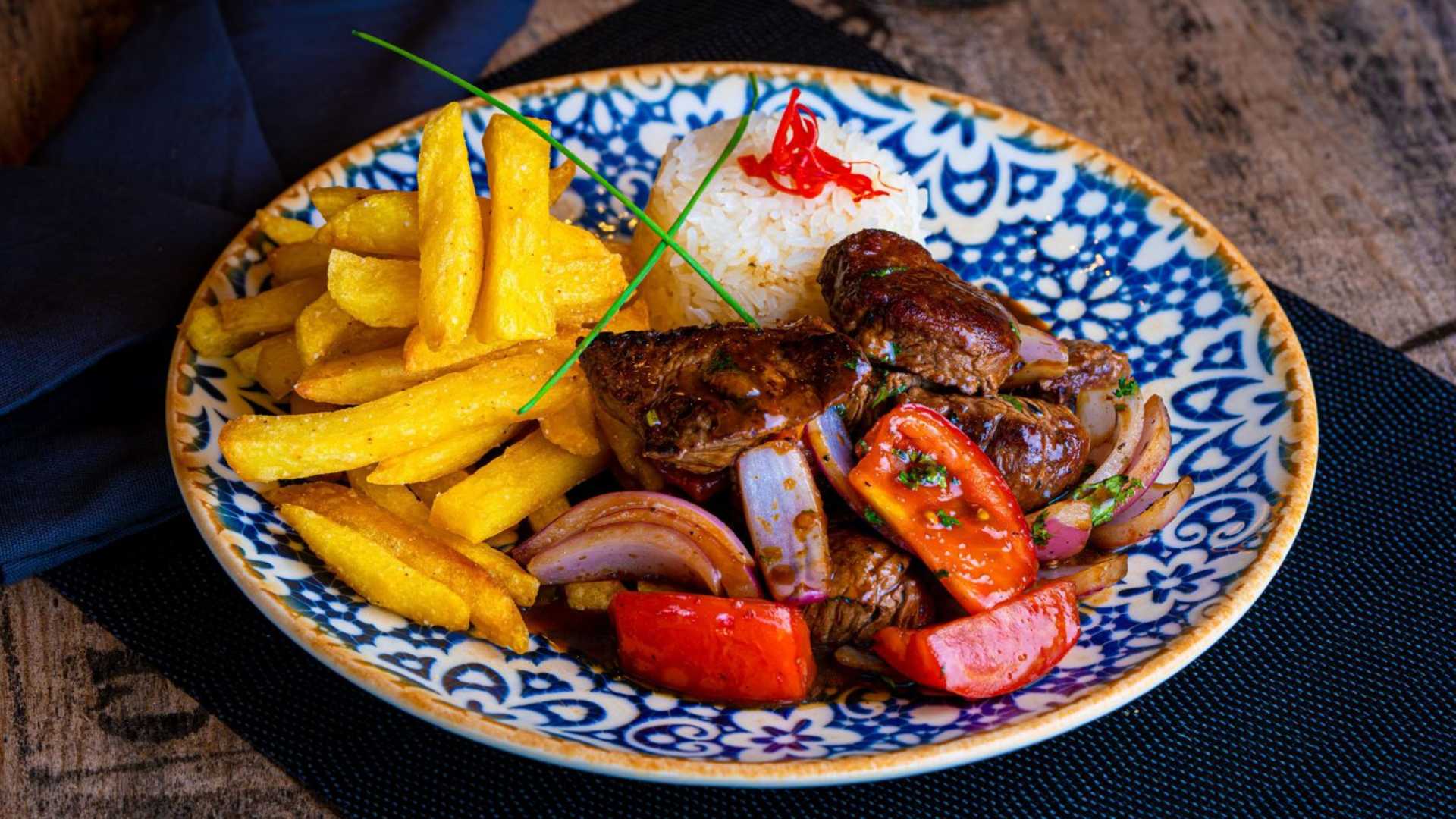 Lomo saltado: claves de cocina saludable según Whatshome