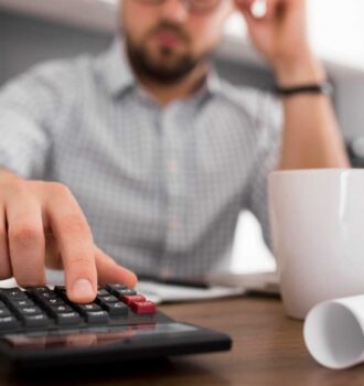¿Cómo usar tu gratificación de forma inteligente según tu situación financiera?