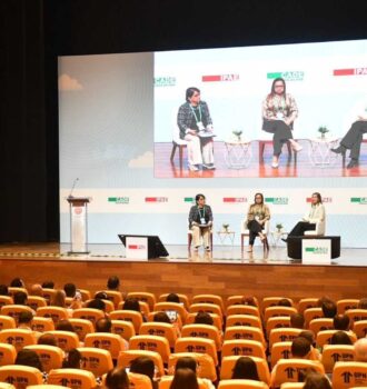 CADE Educación 2026: Presentan modelo de aprendizaje activo que incorpora inteligencia artificial y microcredenciales
