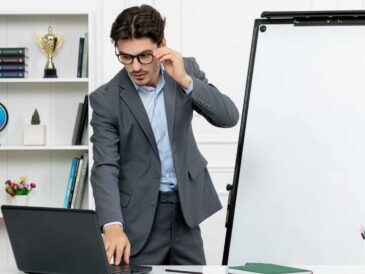 Cinco errores en inglés que pueden costarte una oportunidad laboral