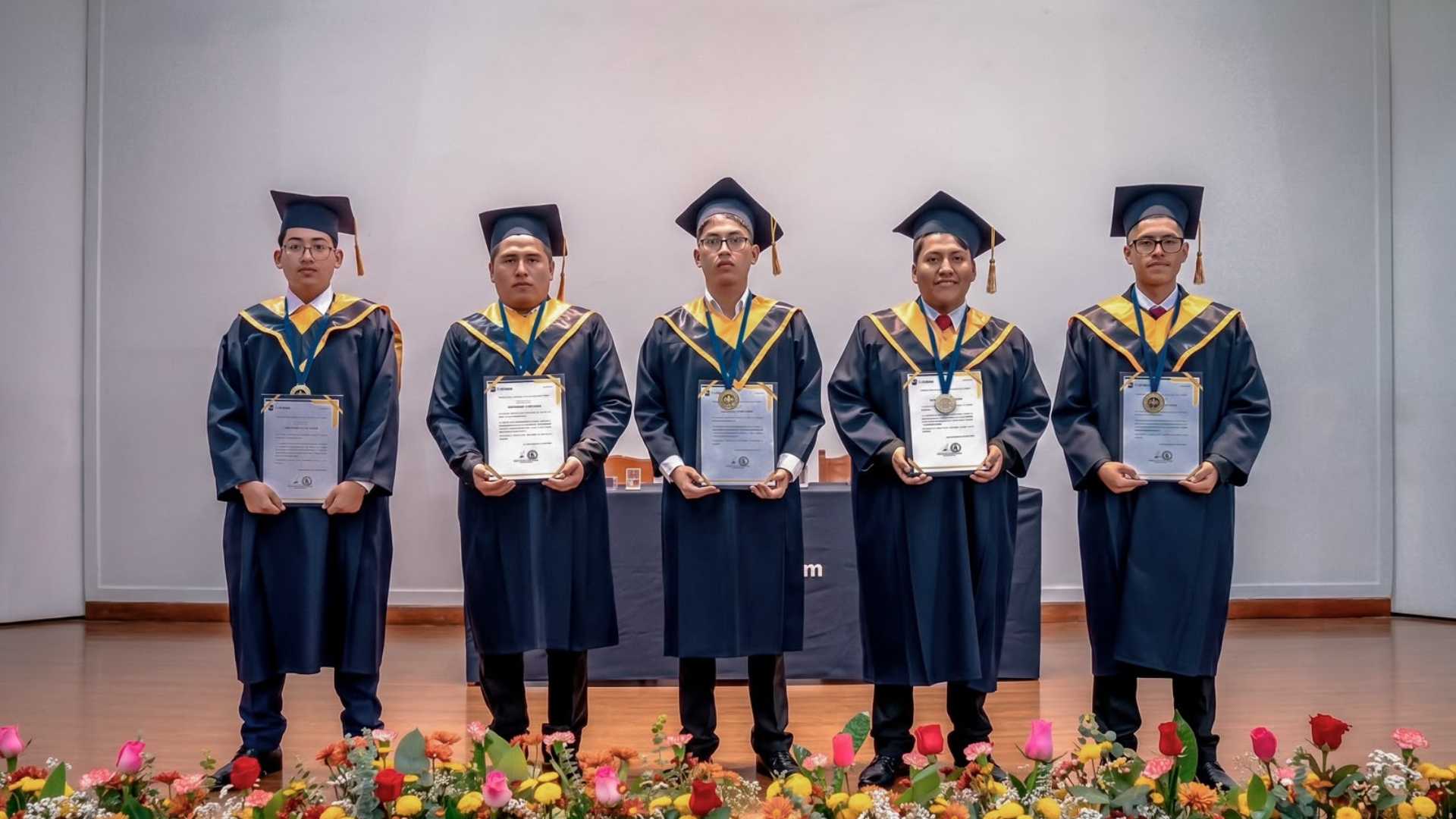 Jóvenes de la región Arequipa son becados por empresa Yura para cursar carreras técnicas en CETEMIN