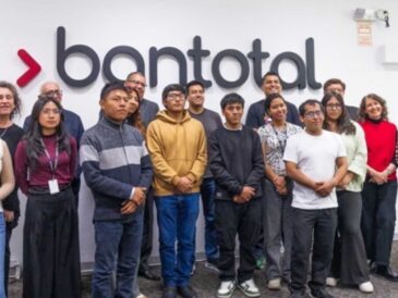 Jóvenes peruanos reciben impulso para iniciar su carrera profesional en el sector financiero