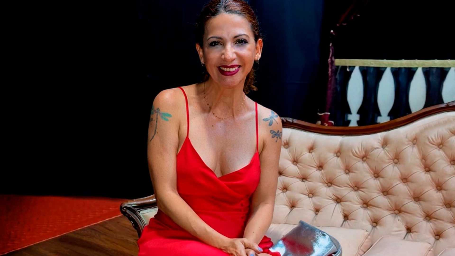 Lía Camilo cuestiona la “argolla” artística y vuelve a escena con Noche de Enredos