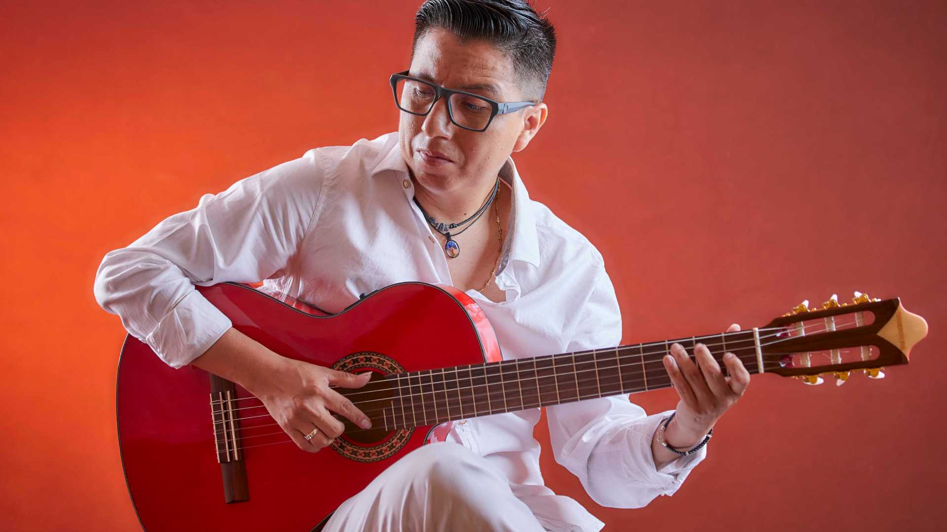Riber Oré ofrece concierto de guitarra y flamenco en Lima