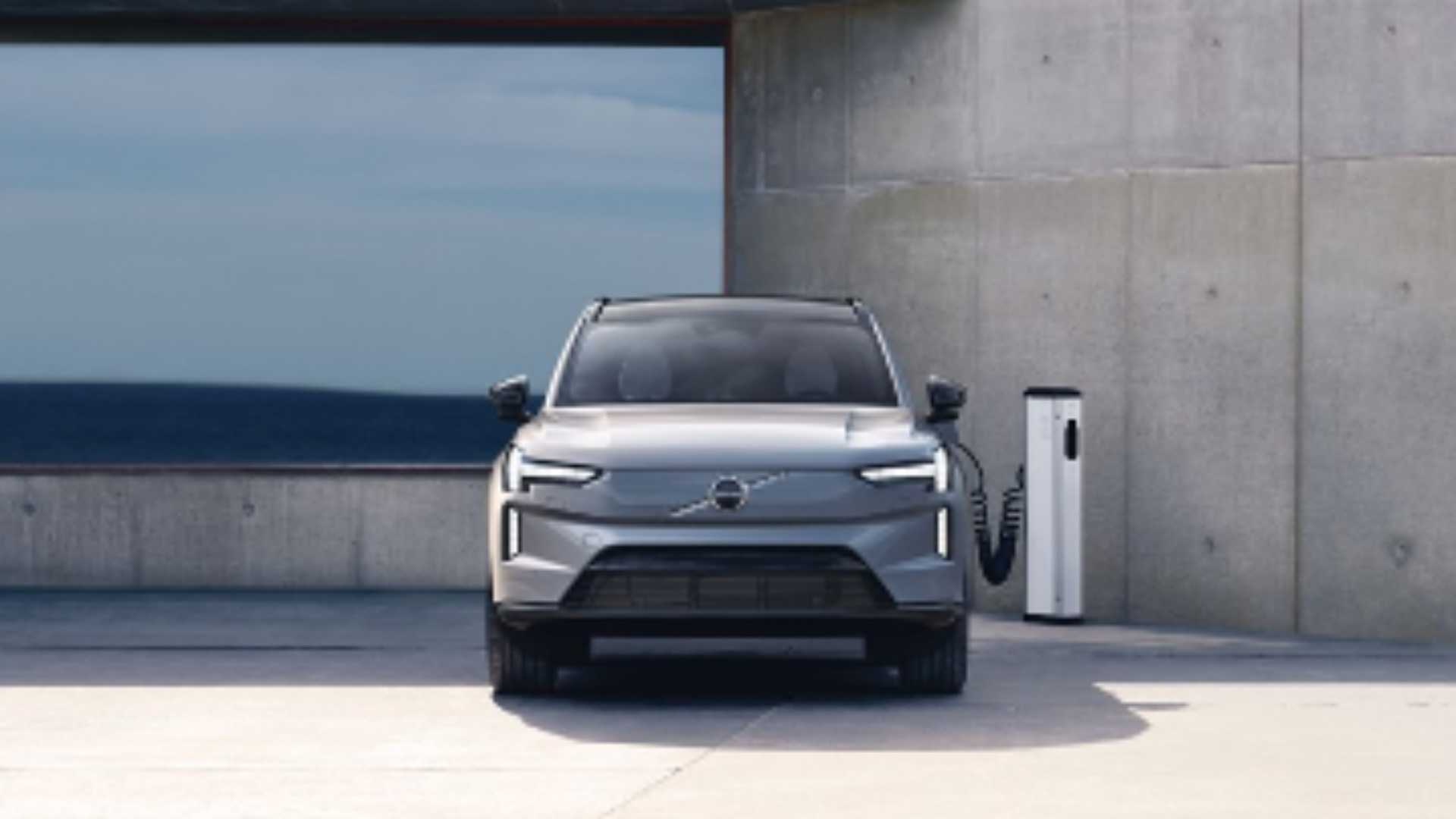 Volvo EX90: El vehículo premium que se vuelve más inteligente con el tiempo