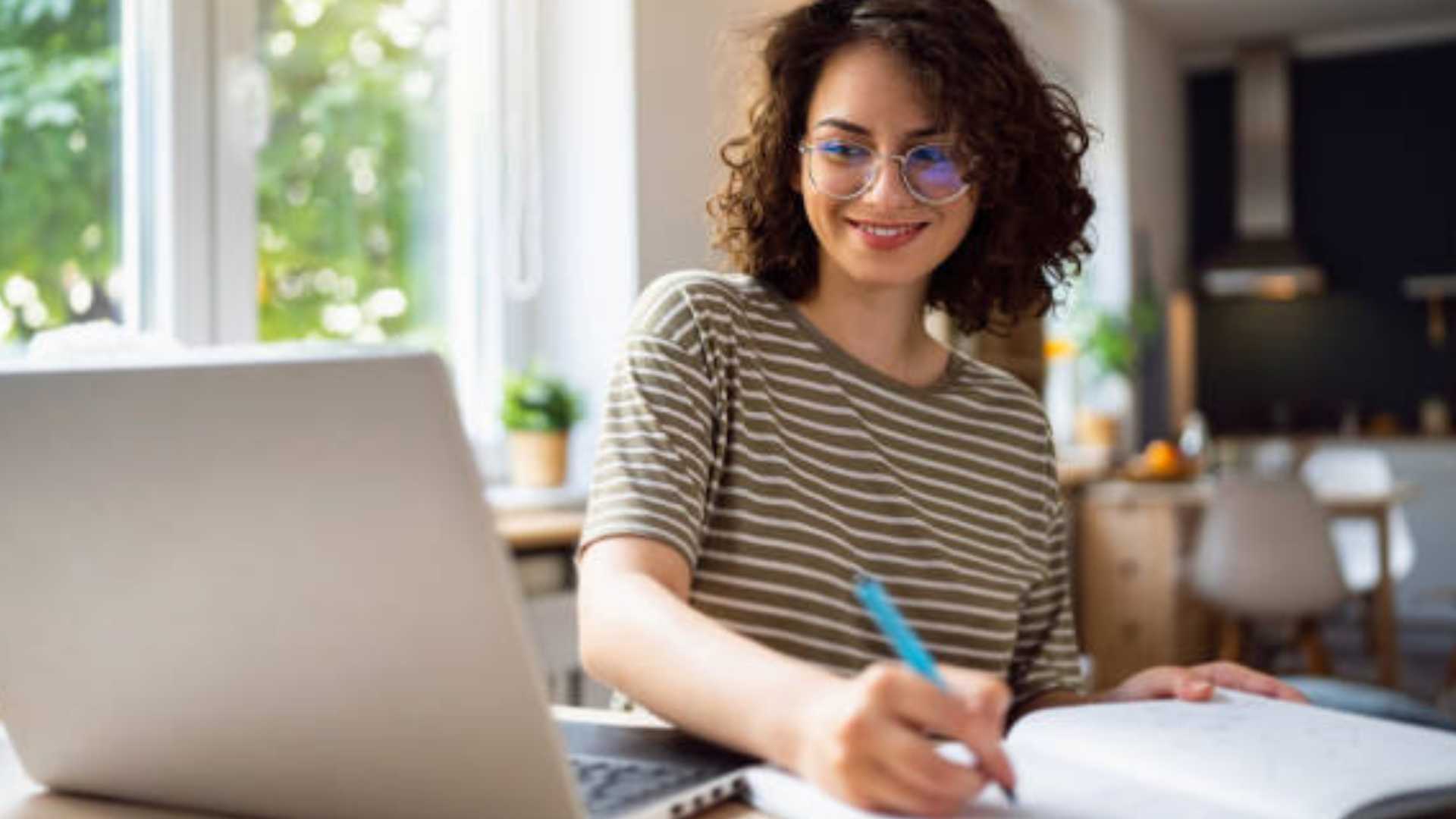 ¿Por qué muchos abandonan una carrera virtual? Claves para elegir una universidad