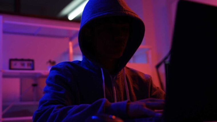 Claude: infostealers secuestran sesiones y consumen créditos sin autorización — análisis de ESET Latinoamérica