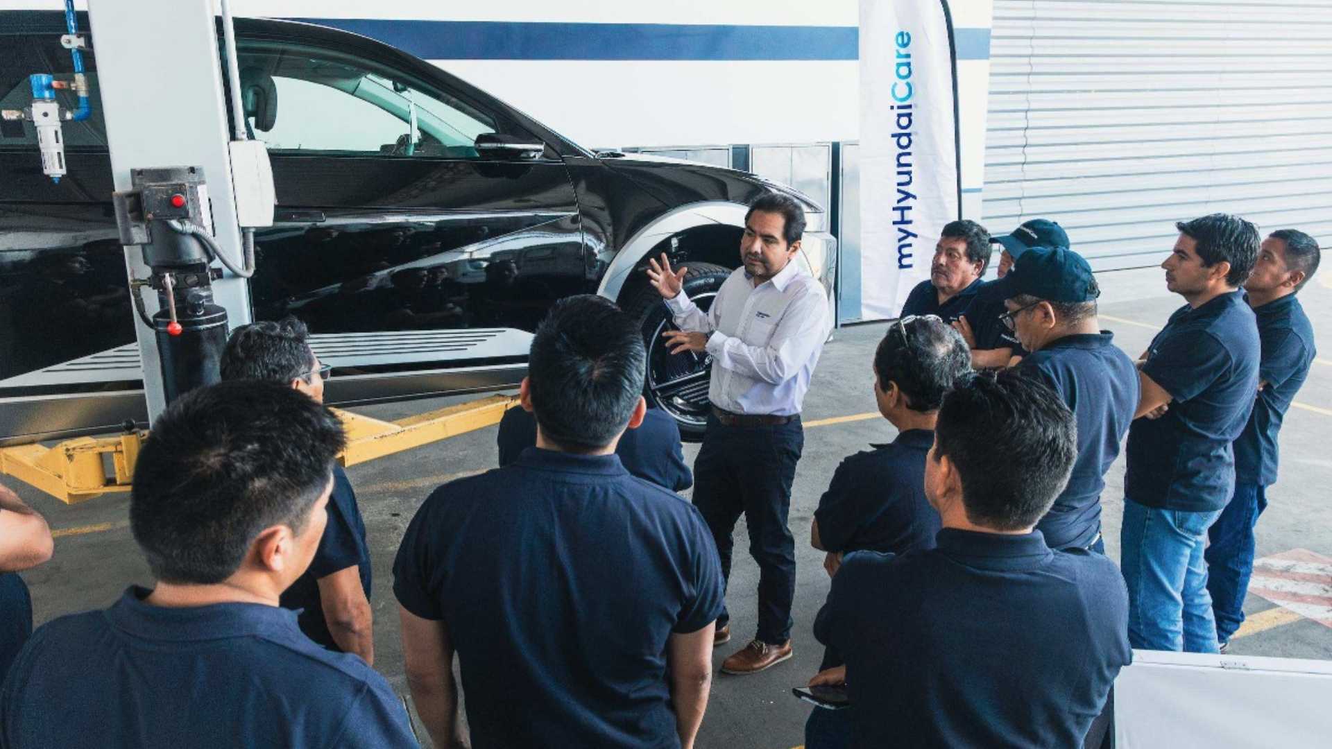 Gildemeister y Hyundai impulsan la formación técnica en electromovilidad junto a SENATI