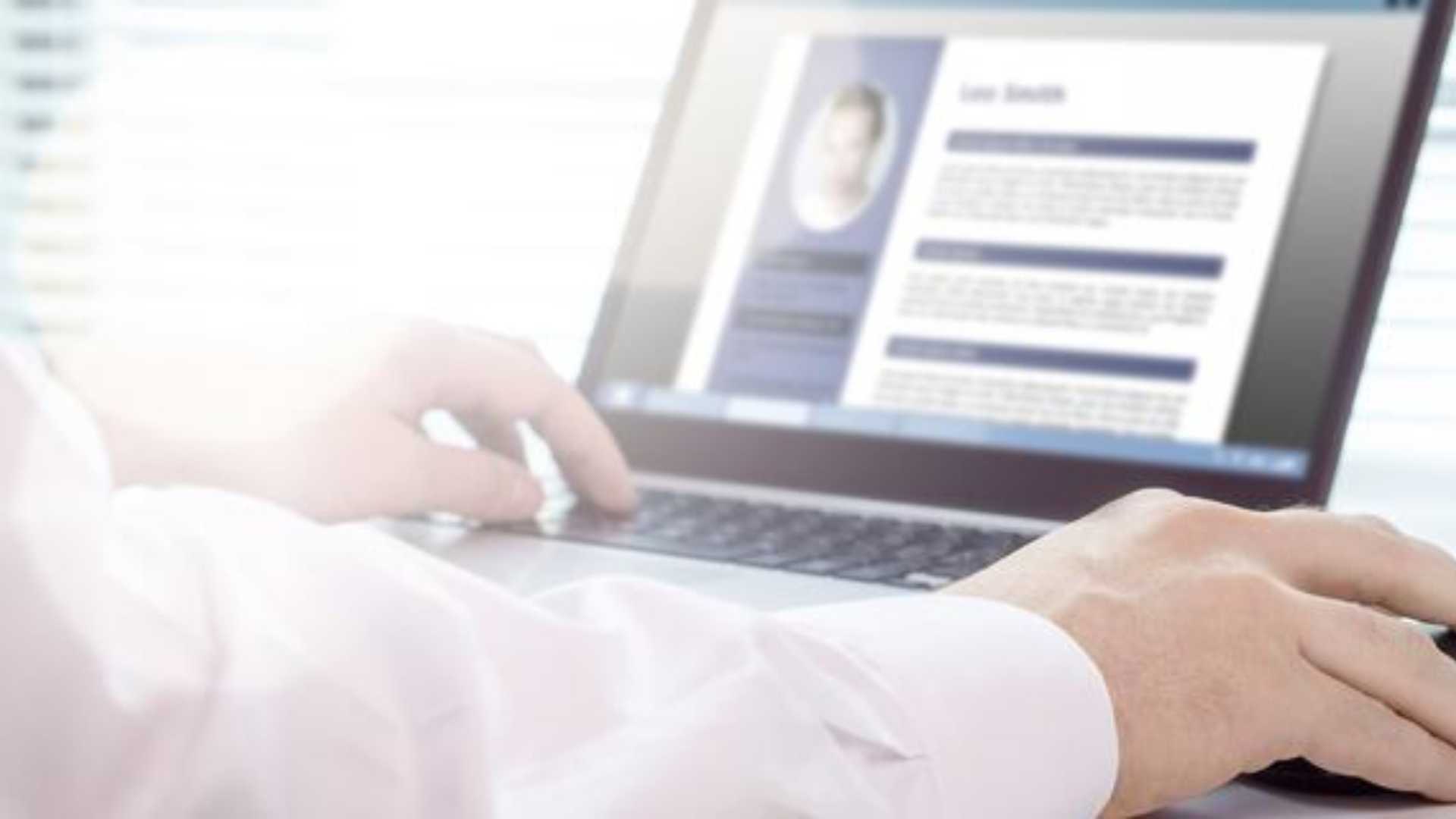 Cómo hacer un CV sin Experiencia Laboral: Guía y Ejemplo