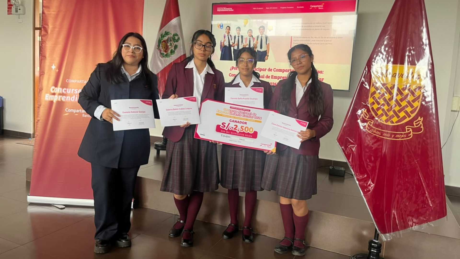 Más de 3,500 escolares de todo el país participaron en el Concurso Nacional de Emprendimiento Escolar